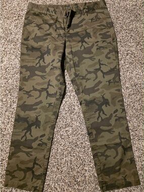 Dockers Women's Camo Chino Pants - Weekend Chino